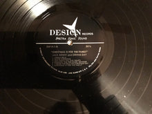 Load image into Gallery viewer, Dennis Day : Dennis Day Sings "Christmas Is For The Family" (LP, Album, Mono)