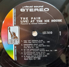 Laden Sie das Bild in den Galerie-Viewer, The Pair* : Live! At The Ice House (LP, Album)