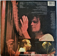 Laden Sie das Bild in den Galerie-Viewer, Andreas Vollenweider : Caverna Magica (...Under The Tree - In The Cave...) (LP, Album, Car)