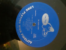 Laden Sie das Bild in den Galerie-Viewer, James Moody : The Moody Story (LP)