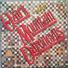 Laden Sie das Bild in den Galerie-Viewer, The Ozark Mountain Daredevils : The Best (LP, Comp, Ter)