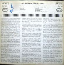 Laden Sie das Bild in den Galerie-Viewer, The Ahmad Jamal Trio* : The Ahmad Jamal Trio (LP, Album, Mono, RE)