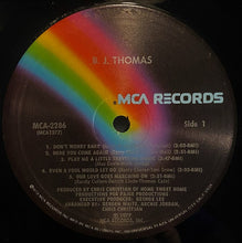 Laden Sie das Bild in den Galerie-Viewer, B.J. Thomas : B.J. Thomas (LP, Pin)