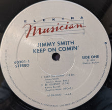 Laden Sie das Bild in den Galerie-Viewer, Jimmy Smith : Keep On Comin' (LP, Album)