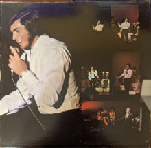 Load image into Gallery viewer, Engelbert Humperdinck : Live And S.R.O. At The Riviera Hotel, Las Vegas (LP, Album, Gat)