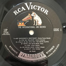 Laden Sie das Bild in den Galerie-Viewer, Jim Reeves : The International Jim Reeves (LP, Album, Hol)