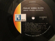 Charger l'image dans la galerie, Gerald Wilson Orchestra : Feelin' Kinda Blues (LP, Album)