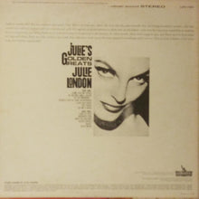 Laden Sie das Bild in den Galerie-Viewer, Julie London : Julie's Golden Greats (LP, Comp)