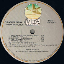 Charger l'image dans la galerie, Wilding* / Bonus* : Pleasure Signals (LP, Album)