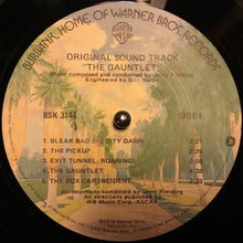 Load image into Gallery viewer, Jerry Fielding : The Gauntlet (Original Soundtrack) (LP, Album, Los)