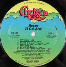 Laden Sie das Bild in den Galerie-Viewer, Jigsaw (3) : Jigsaw (LP, Album, Mon)