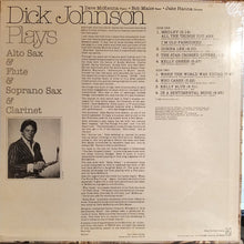 Laden Sie das Bild in den Galerie-Viewer, Dick Johnson (3) : Dick Johnson Plays Alto Sax & Flute & Soprano Sax & Clarinet (LP, Album)