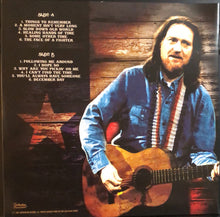 Laden Sie das Bild in den Galerie-Viewer, Willie Nelson : Legendary Outlaw (LP, Comp, Mul)