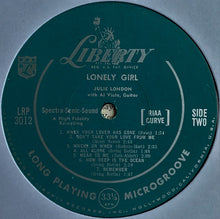 Laden Sie das Bild in den Galerie-Viewer, Julie London : Lonely Girl (LP, Album, Mono)