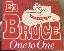 Charger l'image dans la galerie, Ed Bruce : One To One (LP, Glo)