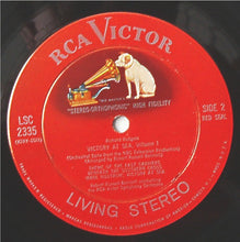 Laden Sie das Bild in den Galerie-Viewer, Richard Rodgers / Robert Russell Bennett / RCA Victor Symphony Orchestra : Victory At Sea Volume 1 (LP, Album)