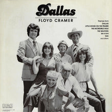 Laden Sie das Bild in den Galerie-Viewer, Floyd Cramer : Dallas (LP, Album, Ind)
