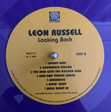 Laden Sie das Bild in den Galerie-Viewer, Leon Russell : Looking Back (LP, Album, RE, Pur)