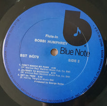Laden Sie das Bild in den Galerie-Viewer, Bobbi Humphrey : Flute-In (LP, Album, Lab)