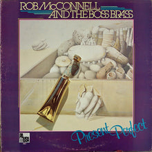 Laden Sie das Bild in den Galerie-Viewer, Rob McConnell & The Boss Brass : Present Perfect (LP, Album)