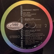 Laden Sie das Bild in den Galerie-Viewer, Keely Smith : Swingin' Pretty (LP, Album, 1st)