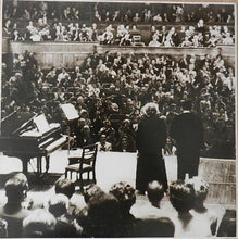 Laden Sie das Bild in den Galerie-Viewer, Clara Haskil - Beethoven* - Schumann* : Beethoven: Sonate No 17 En Re Mineur, Op. 31 No 2- Schumann: Scènes De La Forêt; Bunte Blätter (LP)
