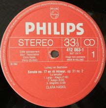 Laden Sie das Bild in den Galerie-Viewer, Clara Haskil - Beethoven* - Schumann* : Beethoven: Sonate No 17 En Re Mineur, Op. 31 No 2- Schumann: Scènes De La Forêt; Bunte Blätter (LP)