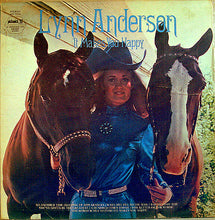 Load image into Gallery viewer, Lynn Anderson : It Makes You Happy (LP, Album)