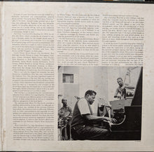Load image into Gallery viewer, The Oscar Peterson Trio : Bursting Out With The All-Star Big Band (LP, Album, Gat)