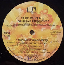 Laden Sie das Bild in den Galerie-Viewer, Billie Jo Spears : The Billie Jo Singles Album (LP, Comp)