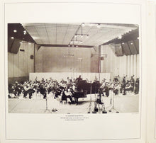 Laden Sie das Bild in den Galerie-Viewer, Horowitz*, Mozart*, Orchestra Del Teatro Alla Scala, Carlo Maria Giulini : Horowitz Plays Mozart (Piano Concerto No. 23 K. 488 • Piano Sonata K. 333) (LP)