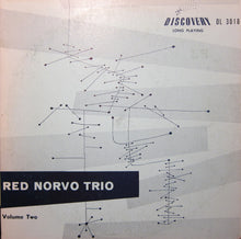 Laden Sie das Bild in den Galerie-Viewer, The Red Norvo Trio : Red Norvo Trio, Volume Two (10")