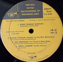 Laden Sie das Bild in den Galerie-Viewer, Various : The RCA Victor Encyclopedia Of Recorded Jazz: Album 4 - Eck To Gar (10", Comp)
