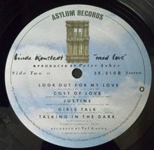 Laden Sie das Bild in den Galerie-Viewer, Linda Ronstadt : Mad Love (LP, Album, SP )