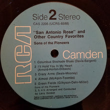 Laden Sie das Bild in den Galerie-Viewer, The Sons Of The Pioneers : San Antonio Rose And Other Country Favorites (LP, Album)