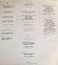 Laden Sie das Bild in den Galerie-Viewer, Various : A KVIL Christmas (LP)