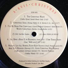 Laden Sie das Bild in den Galerie-Viewer, Various : A KVIL Christmas (LP)
