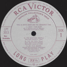 Laden Sie das Bild in den Galerie-Viewer, Artie Shaw And His Gramercy Five : This Is Artie Shaw And His Gramercy Five (10", Album, Comp, Mono)