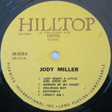 Laden Sie das Bild in den Galerie-Viewer, Jody Miller : Queen Of Country (LP, Mono)