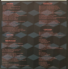 Laden Sie das Bild in den Galerie-Viewer, Poco (3) : Crazy Eyes (LP, Album, San)