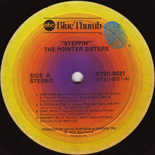 Laden Sie das Bild in den Galerie-Viewer, The Pointer Sisters* : Steppin' (LP, Album)
