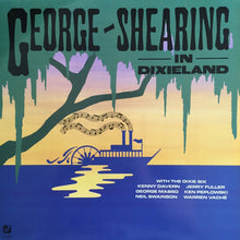 Laden Sie das Bild in den Galerie-Viewer, George Shearing : In Dixieland (LP, Album)