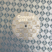 Laden Sie das Bild in den Galerie-Viewer, LA4 : Executive Suite (LP, Album)