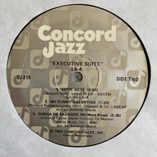 Laden Sie das Bild in den Galerie-Viewer, LA4 : Executive Suite (LP, Album)