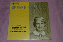 Laden Sie das Bild in den Galerie-Viewer, Marian Estep : The News In Revelation (LP, Album)