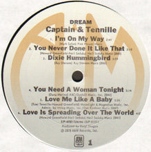 Laden Sie das Bild in den Galerie-Viewer, Captain & Tennille* : Dream (LP, Album, Ter)