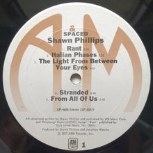 Laden Sie das Bild in den Galerie-Viewer, Shawn Phillips (2) : Spaced (LP, Album)