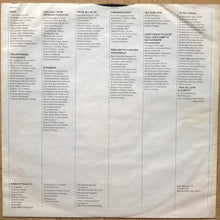 Laden Sie das Bild in den Galerie-Viewer, Shawn Phillips (2) : Spaced (LP, Album)