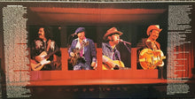 Laden Sie das Bild in den Galerie-Viewer, James M. Nederlander & Jim Halsey Present Roy Clark, Freddy Fender (2), Hank Thompson, Don Williams (2) : Country Comes To Carnegie Hall (2xLP, Album, Club, Ind)