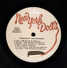 Laden Sie das Bild in den Galerie-Viewer, New York Dolls : New York Dolls (LP, Album, RE)

